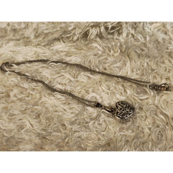 Vintage Italian Filigree Heart Pendant Necklace - Picture 1 of 7